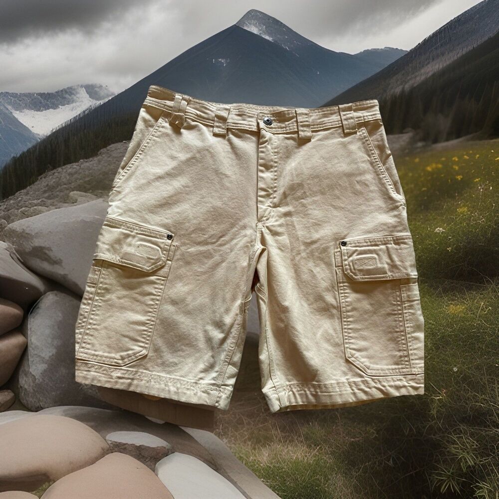 Duluth Trading Co Beige Flat Front Cargo Shorts
